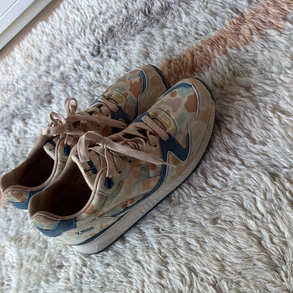 Diadora Camouflage Sneakers with Tan and Blue
